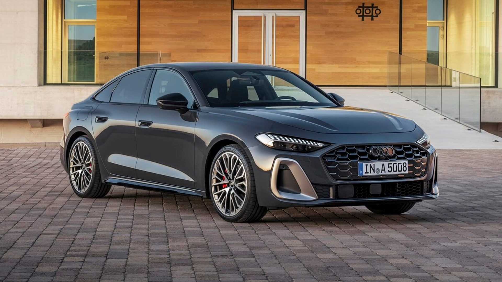 A5 SEDAN